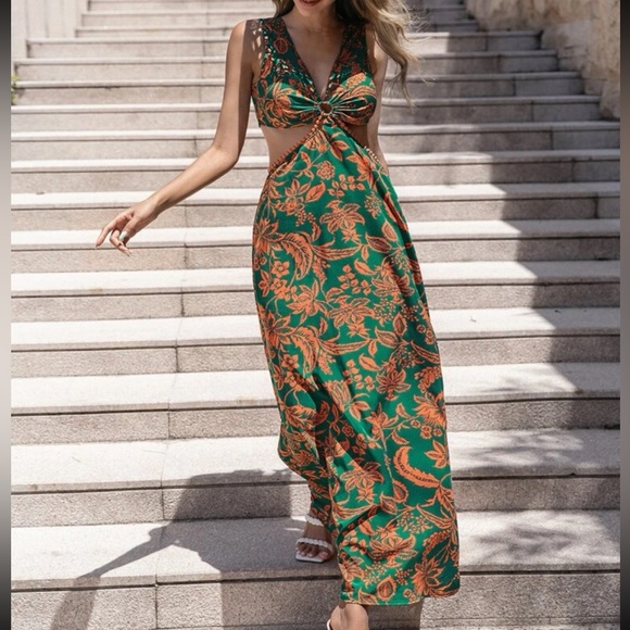 Boho Floral Print Cut Out Waist Back Tie Bow Dress - Picture 9 of 12